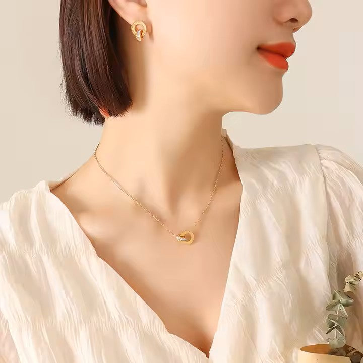 Two Ring Roman Numeral’s Necklace - 18K Gold Stainless Steel