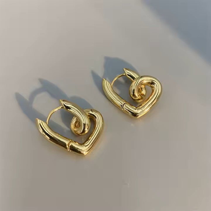 Hollow Love Heart Geometric Stud Earrings